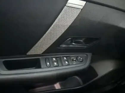 Photo 5 Citroën C4  130ch S&S Shine EAT8