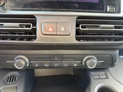 Photo 13 Citroën Berlingo Gén. III Ph1 NG Pack Driver Connect 4