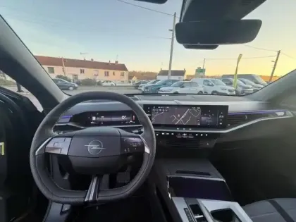 Photo 14 Opel Grandland  1.2 Turbo Hybrid 145ch GS e-DCT6