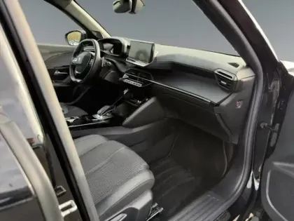 Photo 44 Peugeot 2008 Gén. II Ph1 NG GT 5