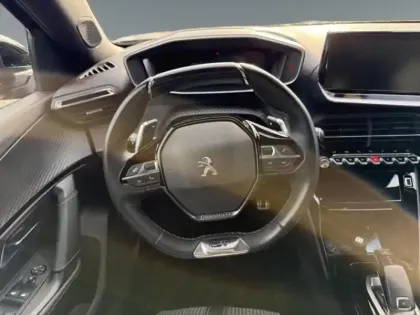 Photo 8 Peugeot 2008  1.2 PureTech 130ch S&S GT EAT8