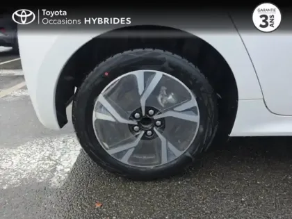 Photo 22 Toyota Yaris  116h Design 5p MY25