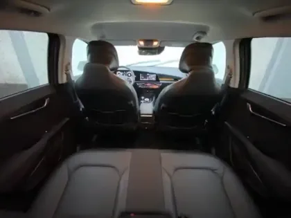 Photo 14 Kia Niro  1.6 GDi 141ch HEV Premium DCT6