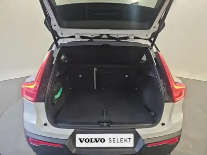 Photo 5 Volvo Xc40  Recharge 231ch Ultimate EDT