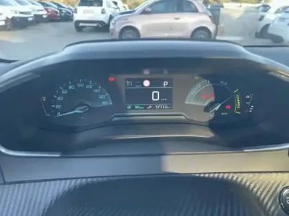 Photo 13 Peugeot 208  e- 136ch Active Business