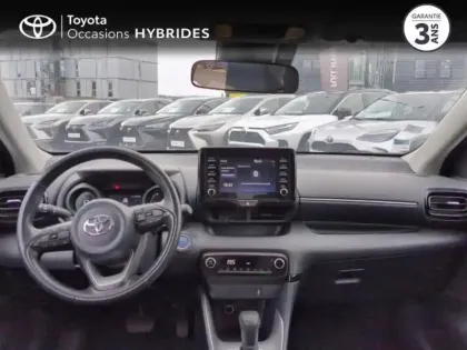 Photo 7 Toyota Yaris  116h Design 5p