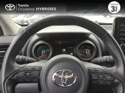 Photo 12 Toyota Yaris  116h Design 5p