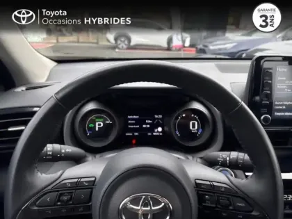 Photo 12 Toyota Yaris  Cross 116h Dynamic MY22