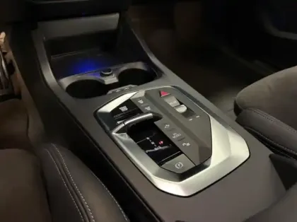 Photo 14 BMW Serie 1 Série 1 120A 170ch M Sport DKG7