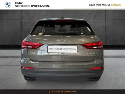 Photo 10 Audi Q3  35 TFSI 150ch Mild Hybrid Design S tronic 7