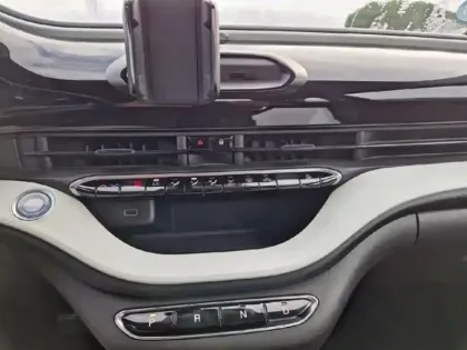 Photo 11 Fiat 500 Gén. II Ph1 MY22 Action 3