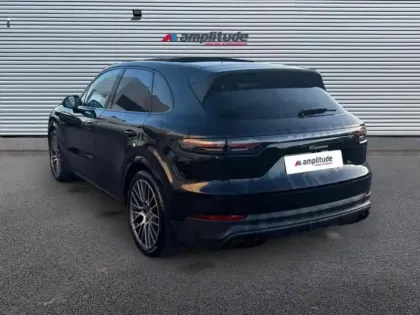 Photo 6 Porsche Cayenne  3.0 V6 462ch E-Hybrid Platinum Edition