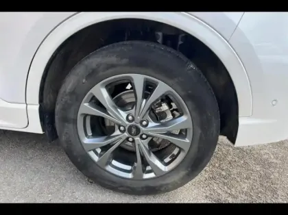 Photo 12 Ford Kuga  2.5 Duratec 190ch FHEV E85 ST-Line BVA