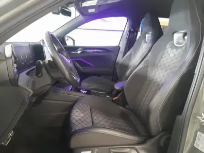 Photo 11 Volkswagen Tiguan  2.0 TDI 150ch R-Line DSG7