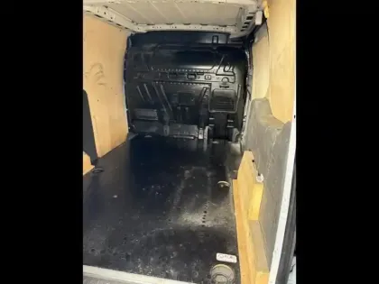 Photo 12 Ford Transit Connect  L2 1.0E 100 ch E85 Trend Business