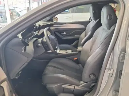 Photo 10 Peugeot 308  SW 1.5 BlueHDi 130ch S&S GT EAT8