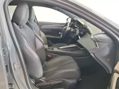 Photo 11 Peugeot 308  SW 1.5 BlueHDi 130ch S&S GT EAT8