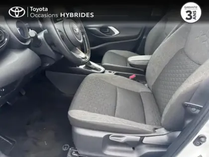 Photo 10 Toyota Yaris Gén. I Ph1 Dynamic 5