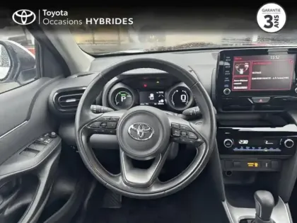 Photo 8 Toyota Yaris Gén. I Ph1 Dynamic 5