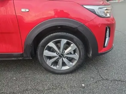 Photo 5 Kia Stonic  1.0 T-GDi 120ch MHEV Active iBVM6