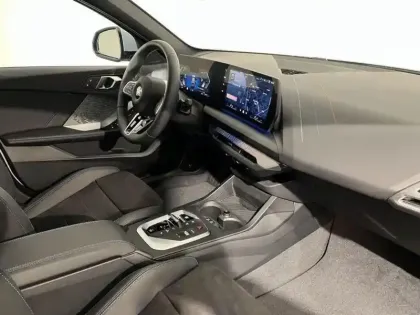 Photo 10 BMW Serie 1 Série 1 116A 122ch M Sport DKG7