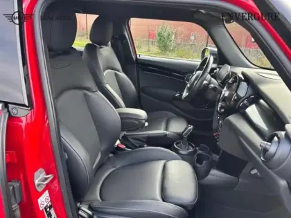 Photo 8 Mini Mini  5 Portes Cooper 136ch Edition Premium BVA7