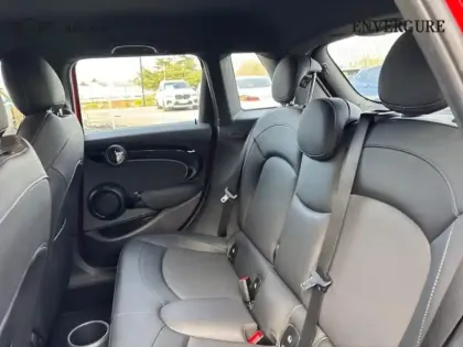 Photo 12 Mini Mini  5 Portes Cooper 136ch Edition Premium BVA7