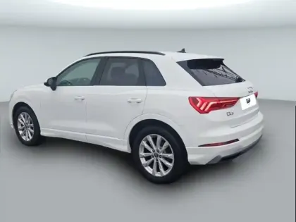 Photo 11 Audi Q3  35 TFSI 150ch Design S tronic 7