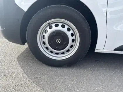 Photo 8 Opel Vivaro  Fg M 1.5 Diesel 120ch