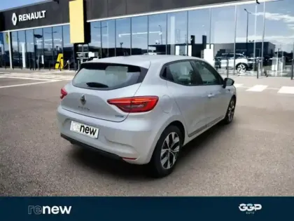 Photo 5 Renault Clio  1.6 E-Tech hybride 140ch Limited -21N