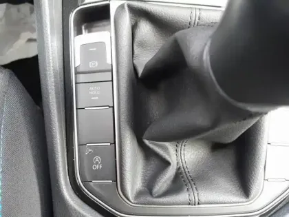 Photo 14 Volkswagen Golf Sportsvan  1.0 TSI 115ch BlueMotion Technology Connect Euro6d-T