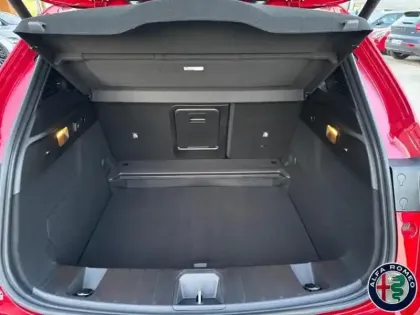 Photo 12 Alfa Romeo Tonale  1.5 Ibrida 175ch Veloce TCT