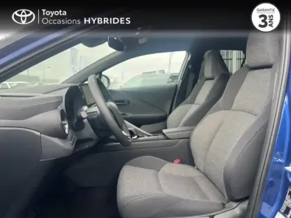 Photo 10 Toyota C-HR  2.0 Hybride Rechargeable 225ch Graphic MY26