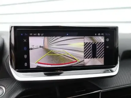 Photo 13 Peugeot 208  1.2 100ch S&S Allure