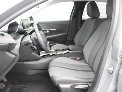 Photo 8 Peugeot 208  1.2 100ch S&S Allure