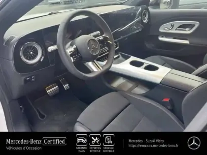 Photo 10 Mercedes CLA  200 183ch AMG Line 8G-eDCT