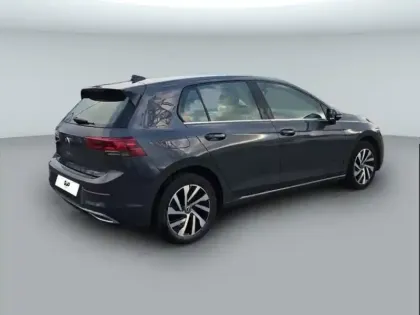 Photo 10 Volkswagen Golf  1.4 eHybrid OPF 204ch Style DSG6