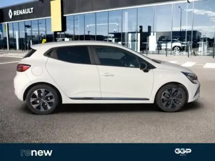 Photo 6 Renault Clio  1.6 E-Tech hybride 145ch Evolution