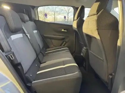 Photo 10 Opel Frontera  1.2 Turbo Hybrid 145ch GS e-DCT6