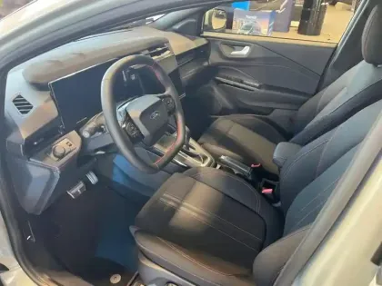 Photo 9 Ford Puma  1.0 EcoBoost Hybrid 155ch ST-Line S&S Powershift