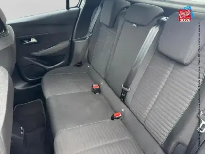 Photo 10 Peugeot 208  e- 136ch Style Carplay