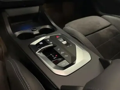 Photo 14 BMW Serie 1 Série 1 120A 170ch M Sport DKG7