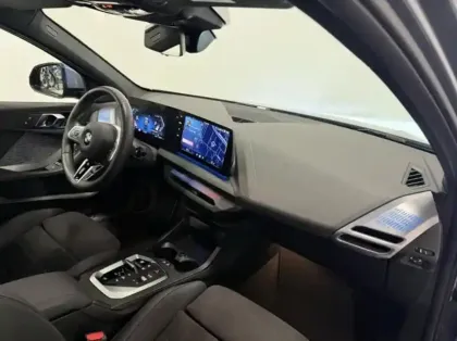 Photo 7 BMW Serie 1 Série 1 120A 170ch M Sport DKG7