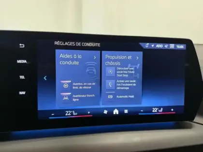 Photo 11 BMW Serie 1 Série 1 120A 170ch M Sport DKG7