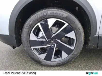 Photo 12 Opel Grandland  1.2 Turbo Hybrid 145ch Ultimate e-DCT6