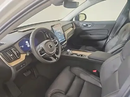 Photo 12 Volvo Xc60  T6 Hybride Rechargeable 350ch Ultra Style Dark Geartronic 8 AWD