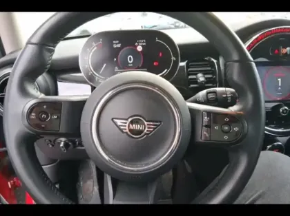 Photo 14 Mini Mini  5 Portes Cooper 136ch  Essential BVA7