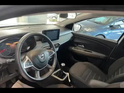 Photo 8 Dacia Sandero  1.0 ECO-G 100ch Stepway Confort -22