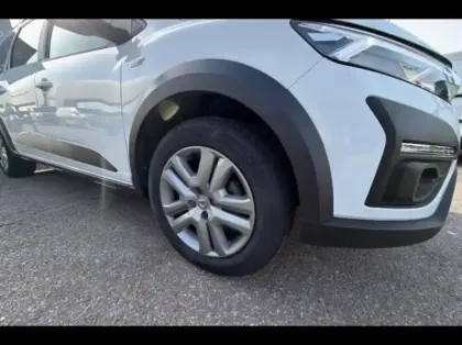 Photo 12 Dacia Jogger  1.0 ECO-G 100ch Essential 5 places