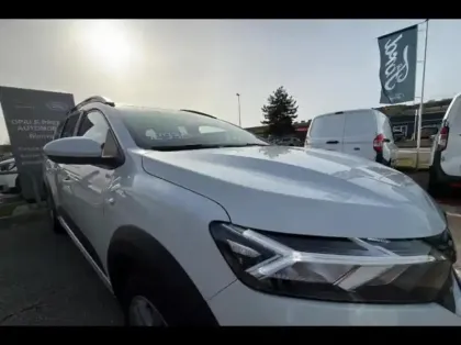 Photo 13 Dacia Jogger  1.0 ECO-G 100ch Essential 5 places